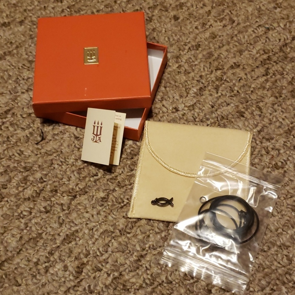 James Avery retired jewelry RARE!!! New in box.